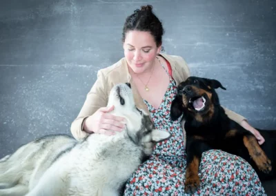 Elsa Martinez avec ses chiens